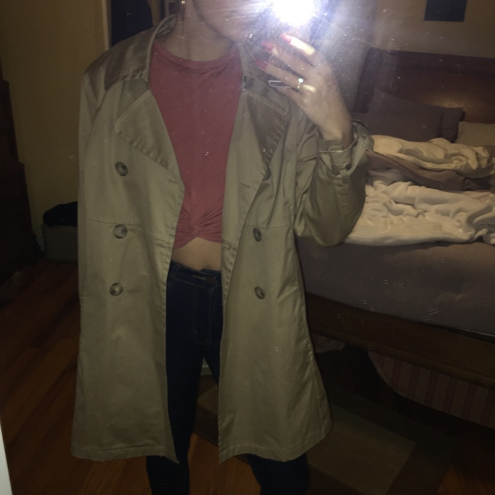 Old Navy NWOT trench coat